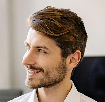Ritratto di Michael Brennan, CTO e figura di riferimento nel settore fintech e crypto